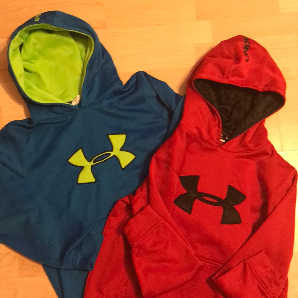 Boys YL Under Armour Sweatshirts